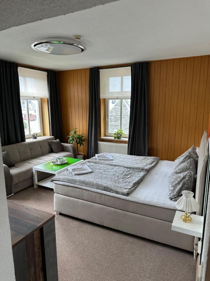 Pension Zur Wartburg Olbernhau Exteriör bild